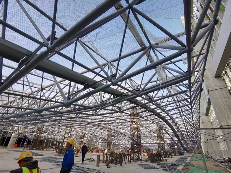 د فولادو جوړښت Planetarium